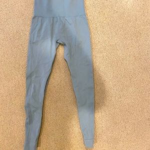 Light Teal Set Active Leggings (Rain)